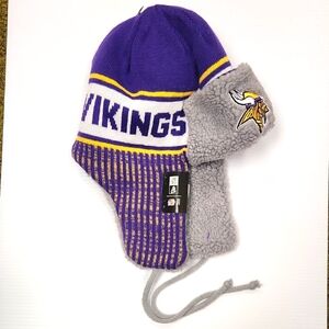 New Era Knittrapper Vikings Hat